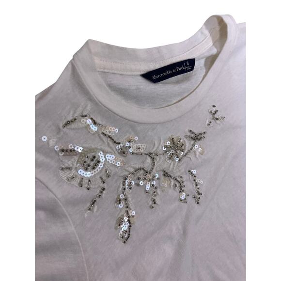 Y2K Abercrombie & Fitch Floral Sequin Short Sleeve Top Women’s Small White - Picture 2 of 5